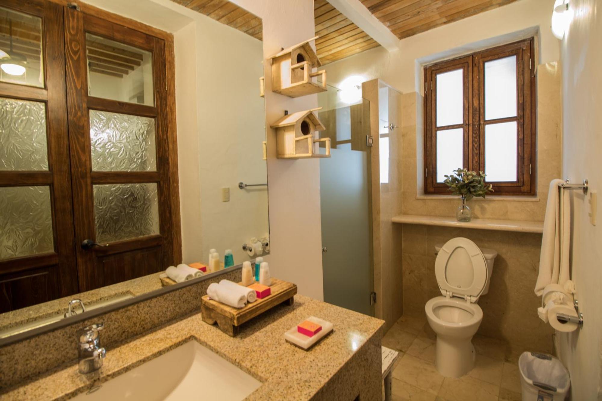 La Casona Del Banco Hotel Boutique Паррас-де-ла-Фуэнте Экстерьер фото