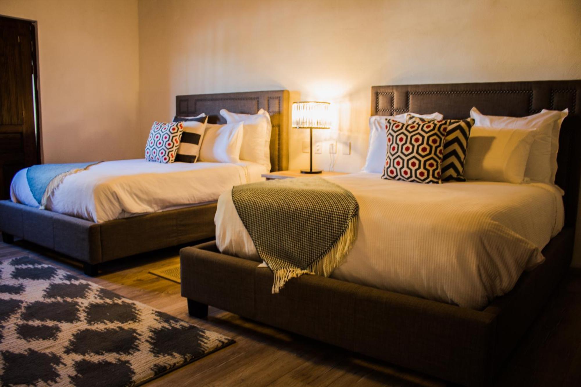 La Casona Del Banco Hotel Boutique Паррас-де-ла-Фуэнте Экстерьер фото