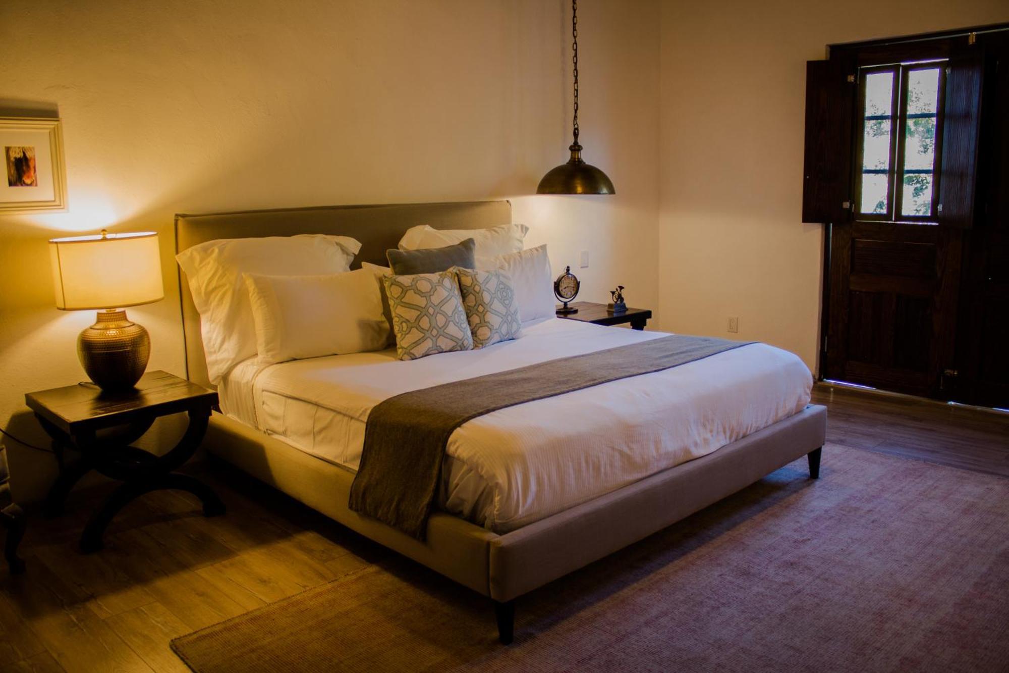 La Casona Del Banco Hotel Boutique Паррас-де-ла-Фуэнте Экстерьер фото