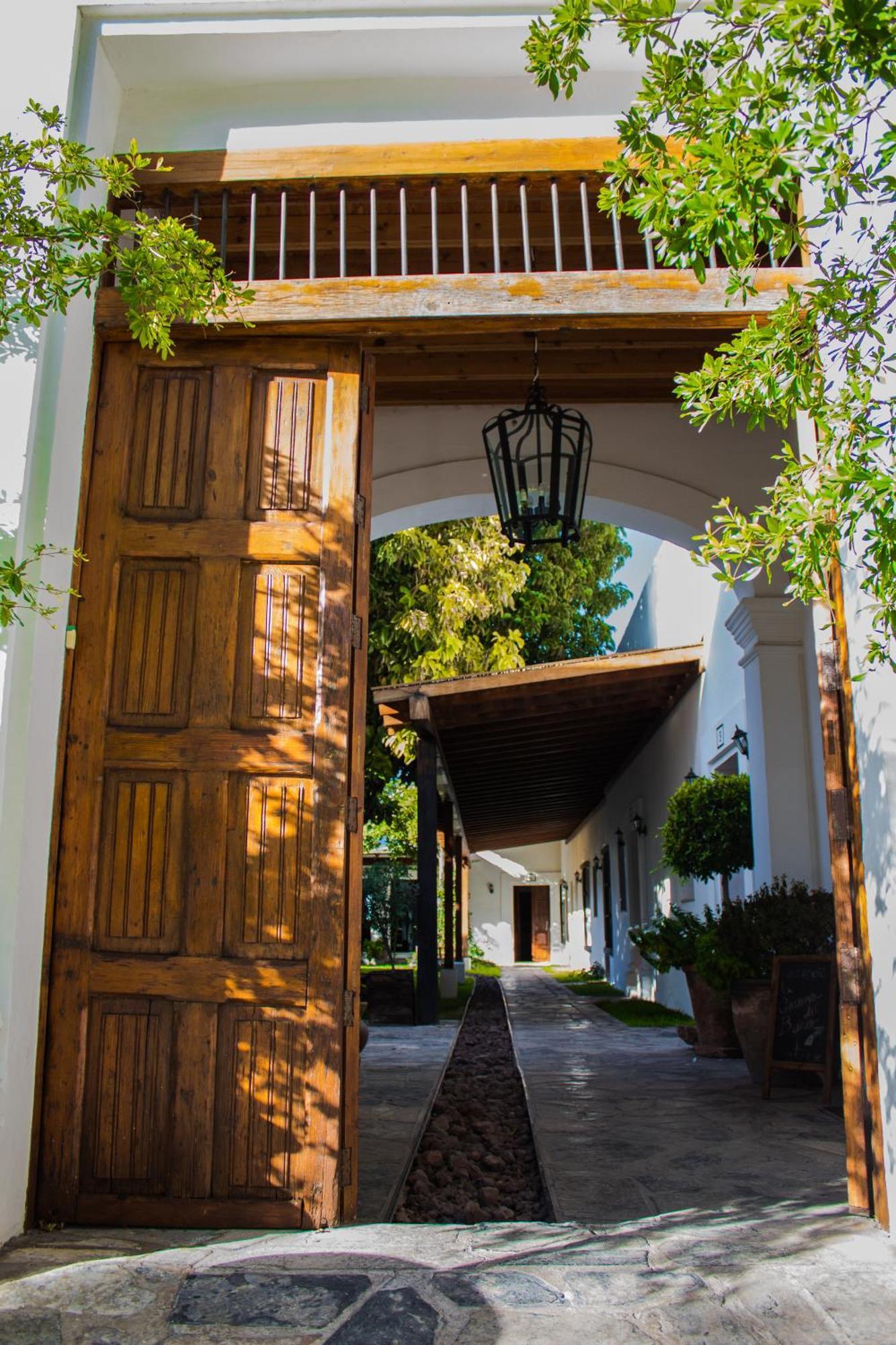La Casona Del Banco Hotel Boutique Паррас-де-ла-Фуэнте Экстерьер фото