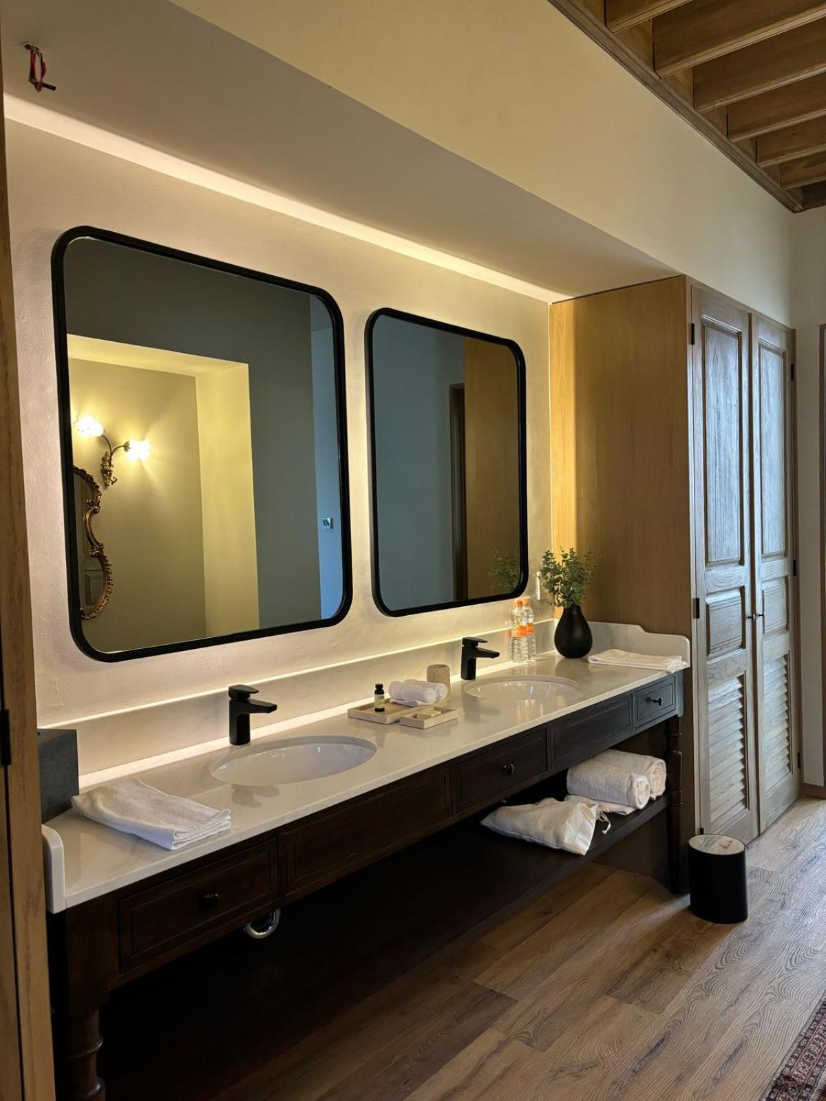 La Casona Del Banco Hotel Boutique Паррас-де-ла-Фуэнте Экстерьер фото